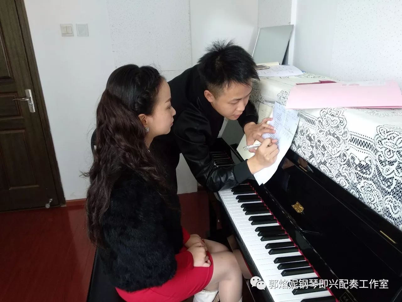 郭焰妮钢琴即兴配奏工作室2018年寒期钢琴即兴配奏（弹唱）集训招生快讯