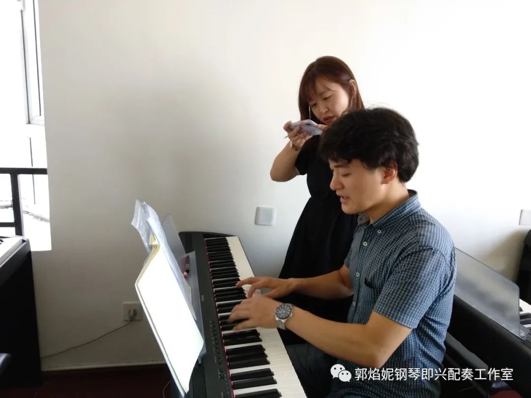 2020暑假钢琴即兴配奏与弹唱集训学习掠影（附：课堂即兴配奏弹唱视频）