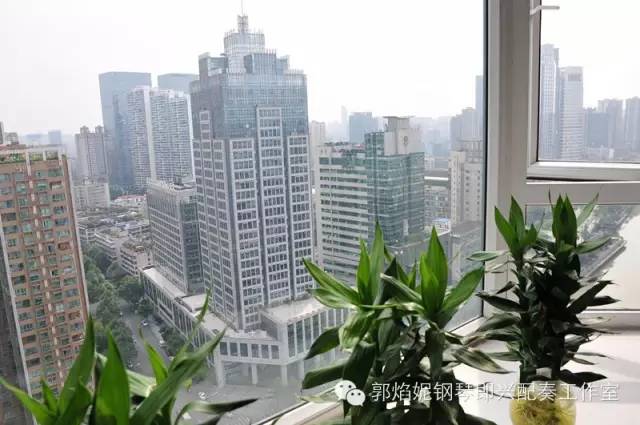 看简谱弹钢琴|即兴配奏，即兴弹唱~郭焰妮钢琴即兴配奏工作室2021招生快讯