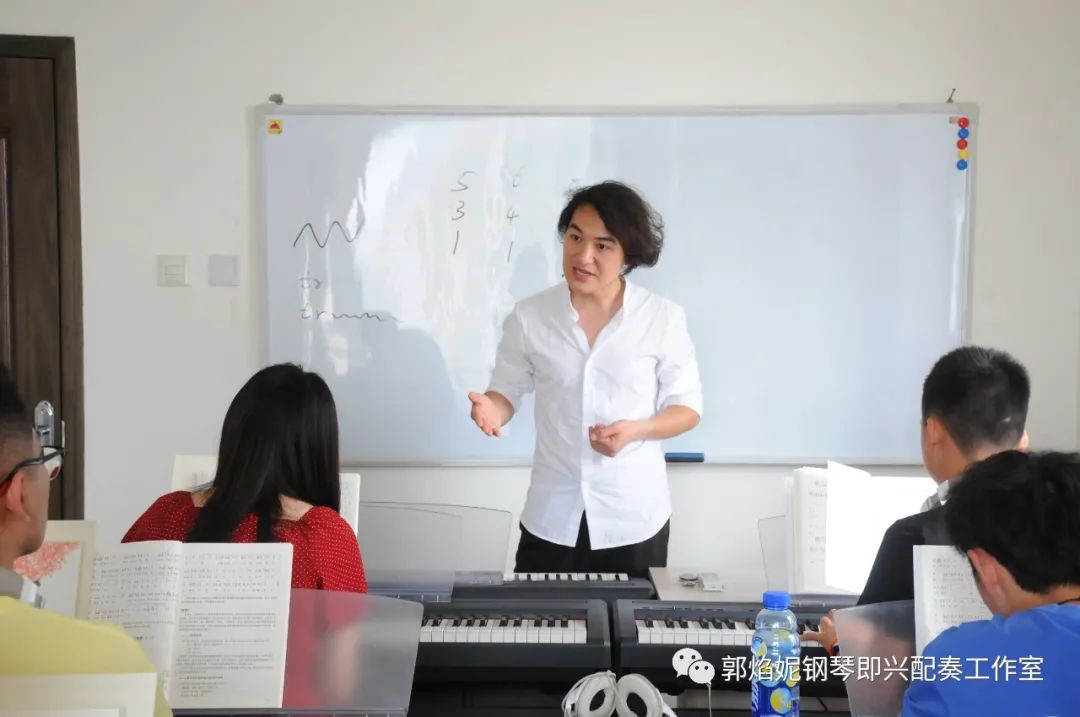 2021暑假钢琴即兴配奏与弹唱集训学习掠影（附：课堂即兴配奏弹唱视频）