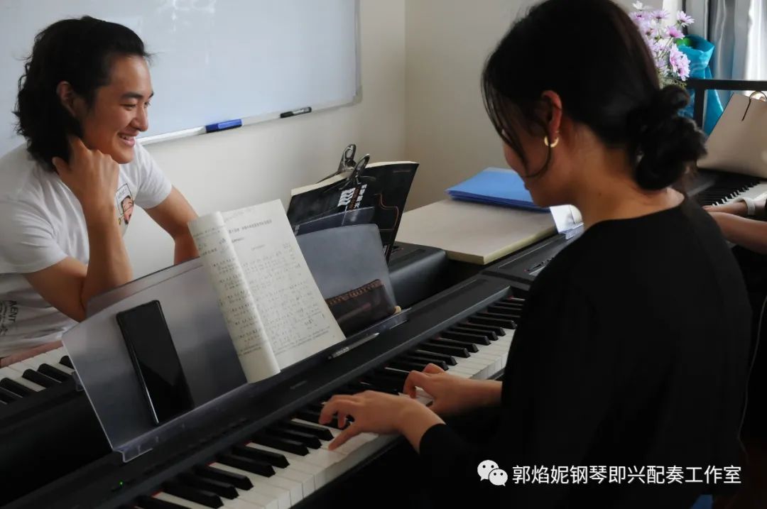 2021暑假钢琴即兴配奏与弹唱集训学习掠影（附：课堂即兴配奏弹唱视频）