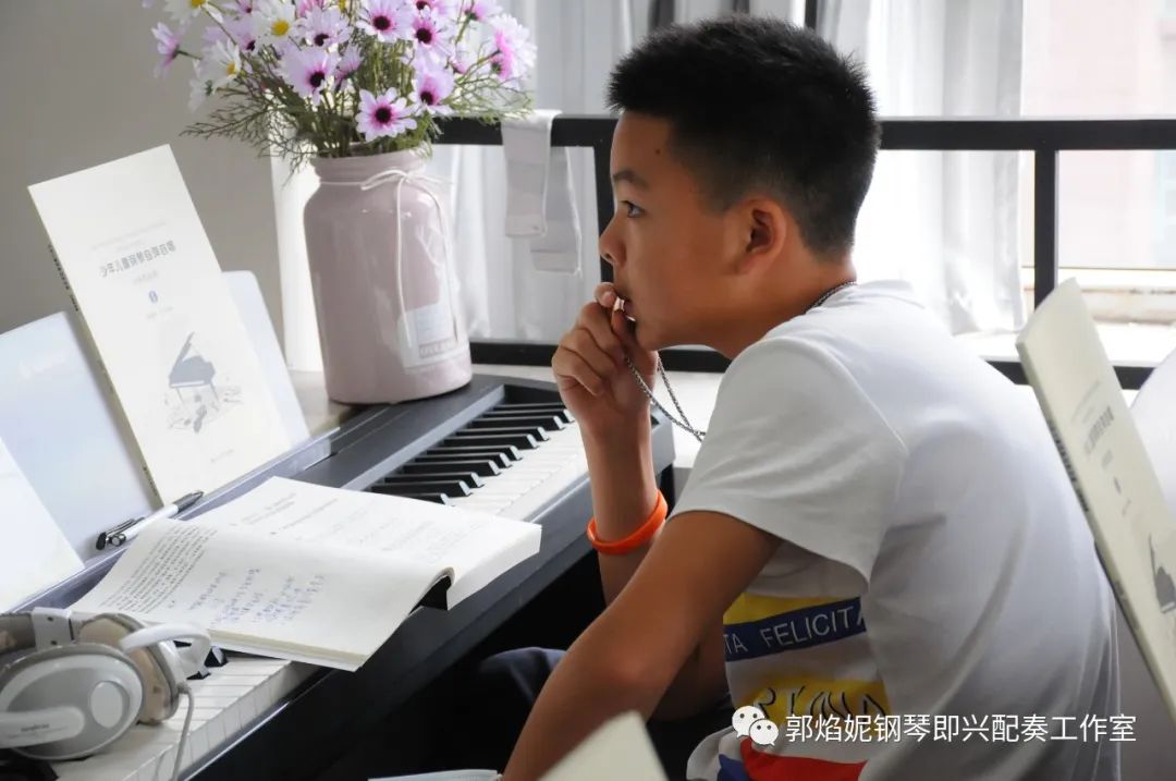 2021暑假钢琴即兴配奏与弹唱集训学习掠影（附：课堂即兴配奏弹唱视频）
