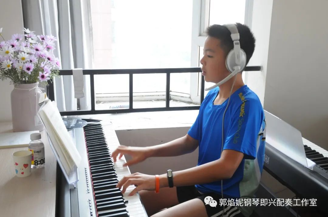 2021暑假钢琴即兴配奏与弹唱集训学习掠影（附：课堂即兴配奏弹唱视频）