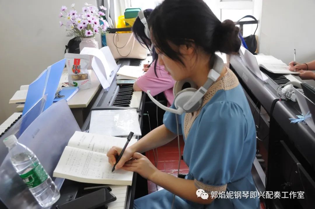 2023年暑期钢琴即兴配奏（弹唱）集训招生快讯